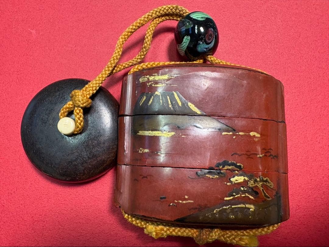 蒔絵　印籠　富士の図　根付け