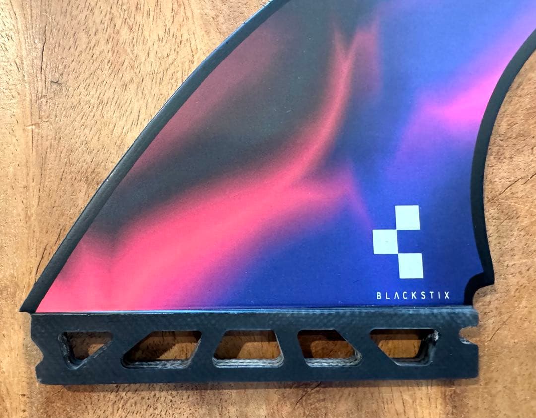 新品未使用 トライフィン futures Machado PIVOT