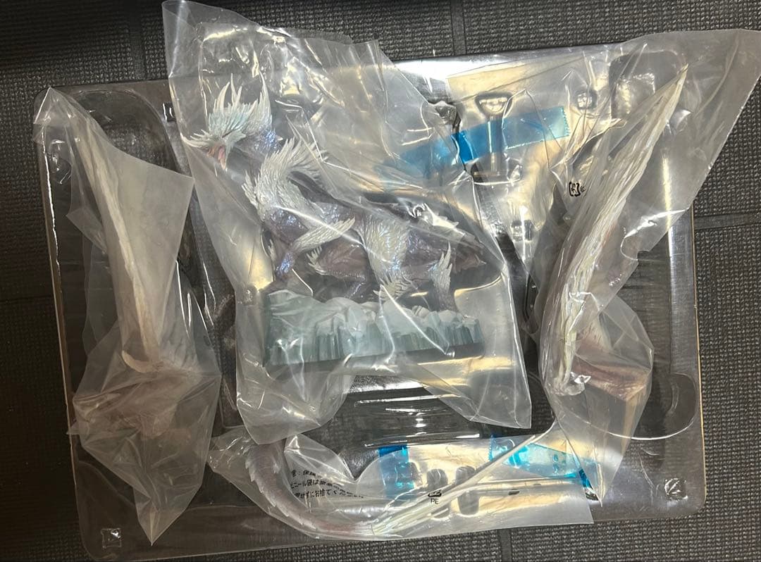 モンスターハンター アイスボーン イヴェルカーナ フィギュア　一番くじ