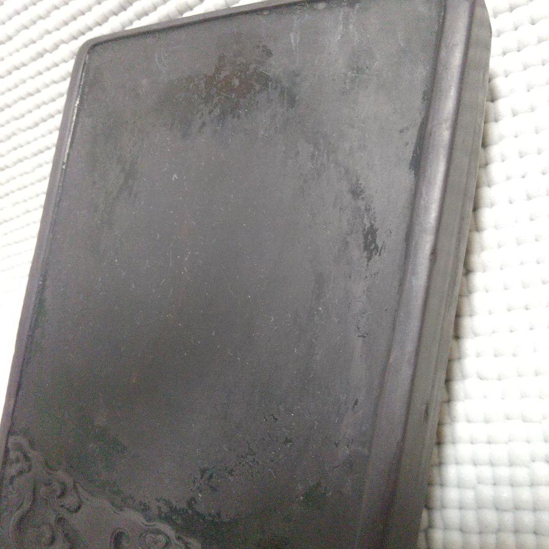 k*o様 雲龍が見事な浅型の硯／黒檀(?)の木箱入り