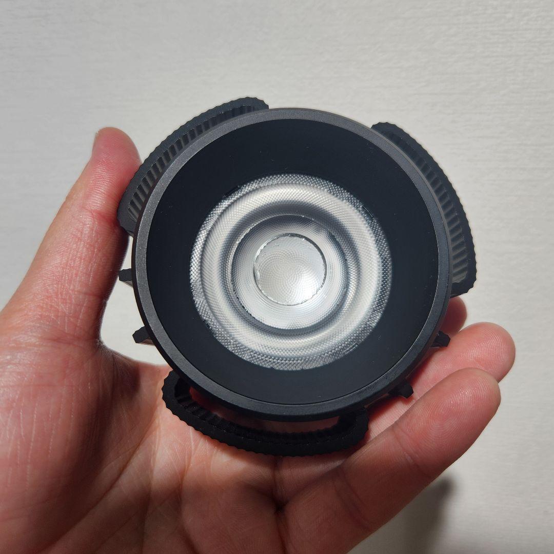 ZOOX RGB RAYS 20W LED 外箱無し