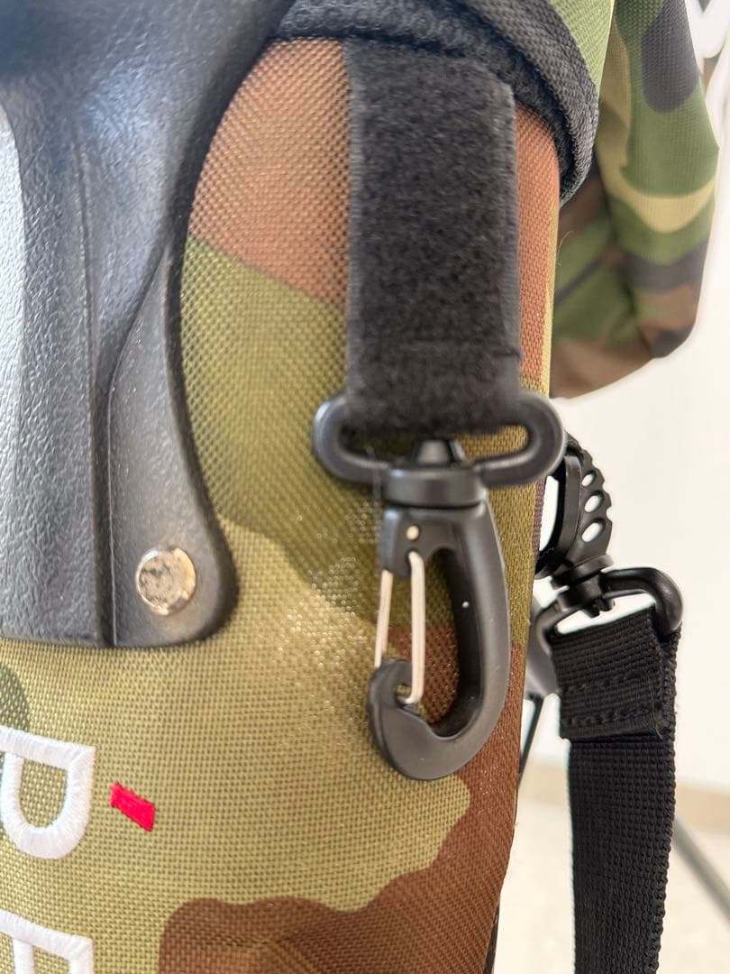 【完売・美品】パーリーゲイツ　セルフスタンドバック　サブバッグ　カモフラ　迷彩