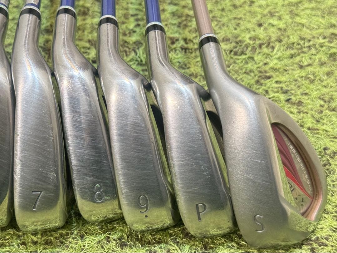 ❤️ゼクシオ11激飛び10本セット⭐️レディースA⭐️なんとドライバーはゼクシオ12