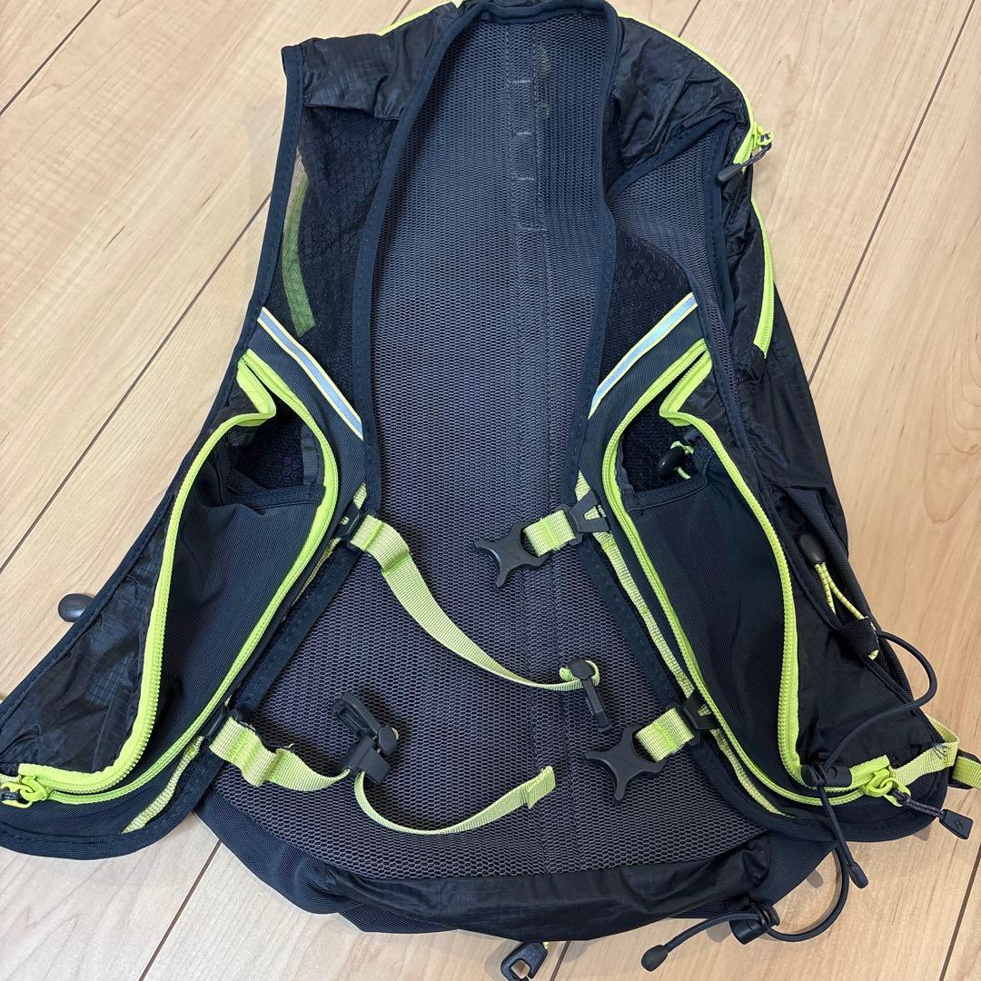 mont-bell モンベル　クロスランナーパック15 非常に軽い