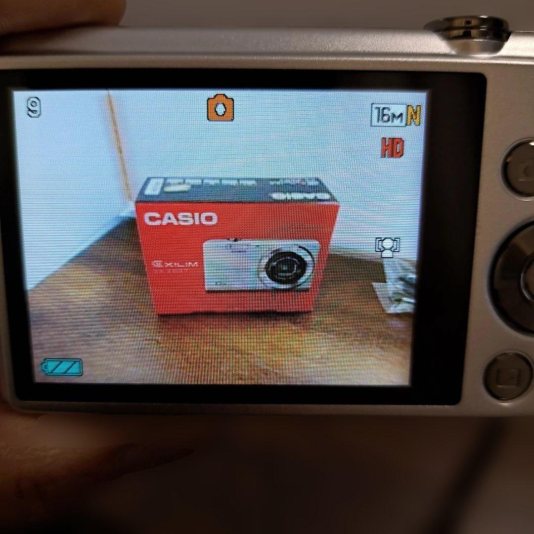 デジタルカメラ CASIO EXILIM EX-ZS27