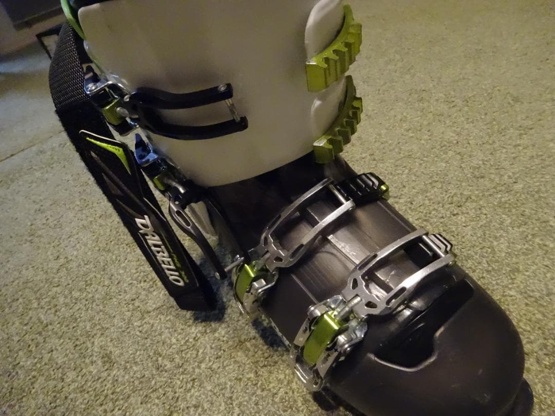 スキー　ブーツ　DALBERRO AERRO 75　26,5cm