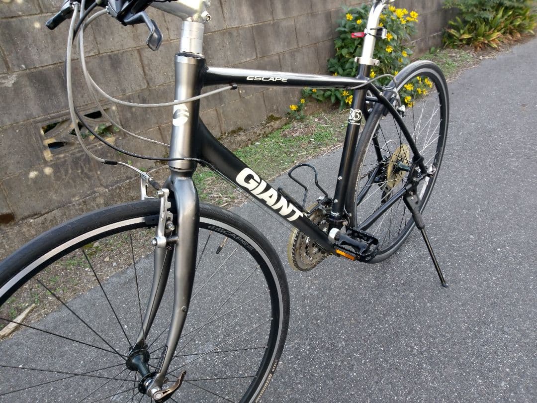 GIANT 　ジャイアント 　ESCAPE 　クロスバイク 　 ( エスケープ