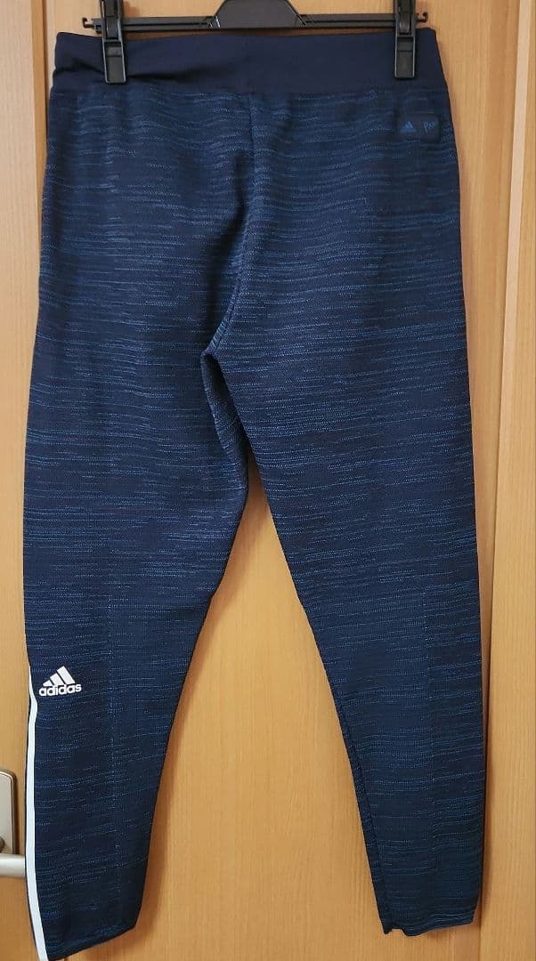 adidas フード付きジャケットネイビー ジュージ上下レディース