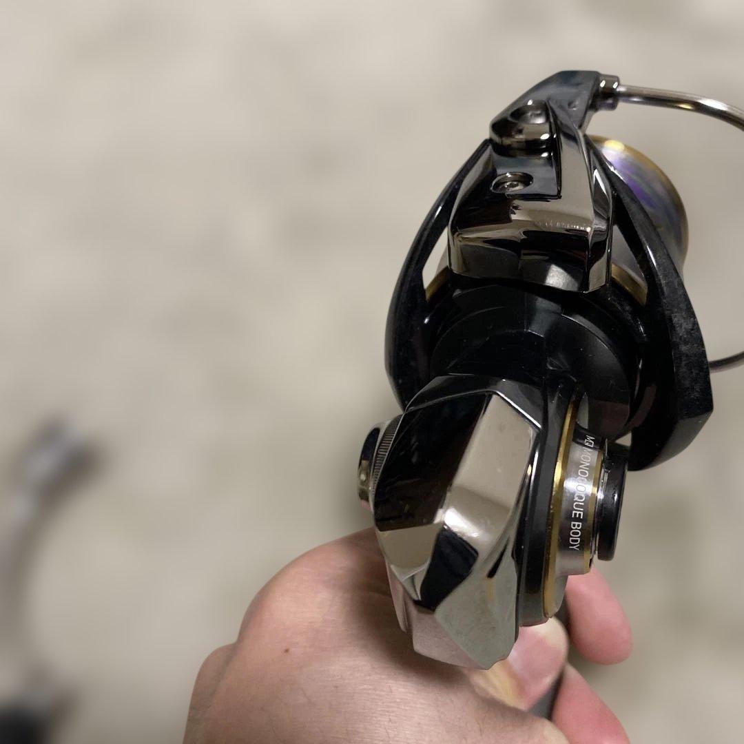 【美品】ダイワ 20ルビアス FC LT2000S PE0.3号付