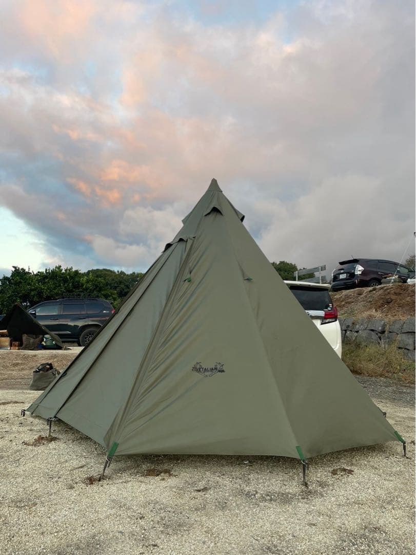 ZIVETALIAN （ジベタリアン）柱幕