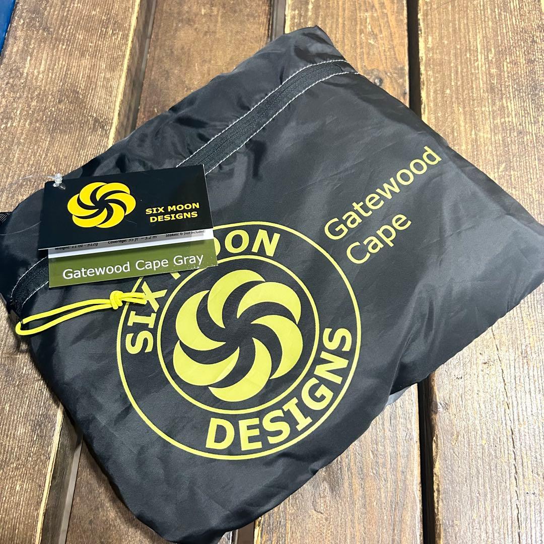 新品　シックスムーンデザインズ　ゲートウッドケープ グレー