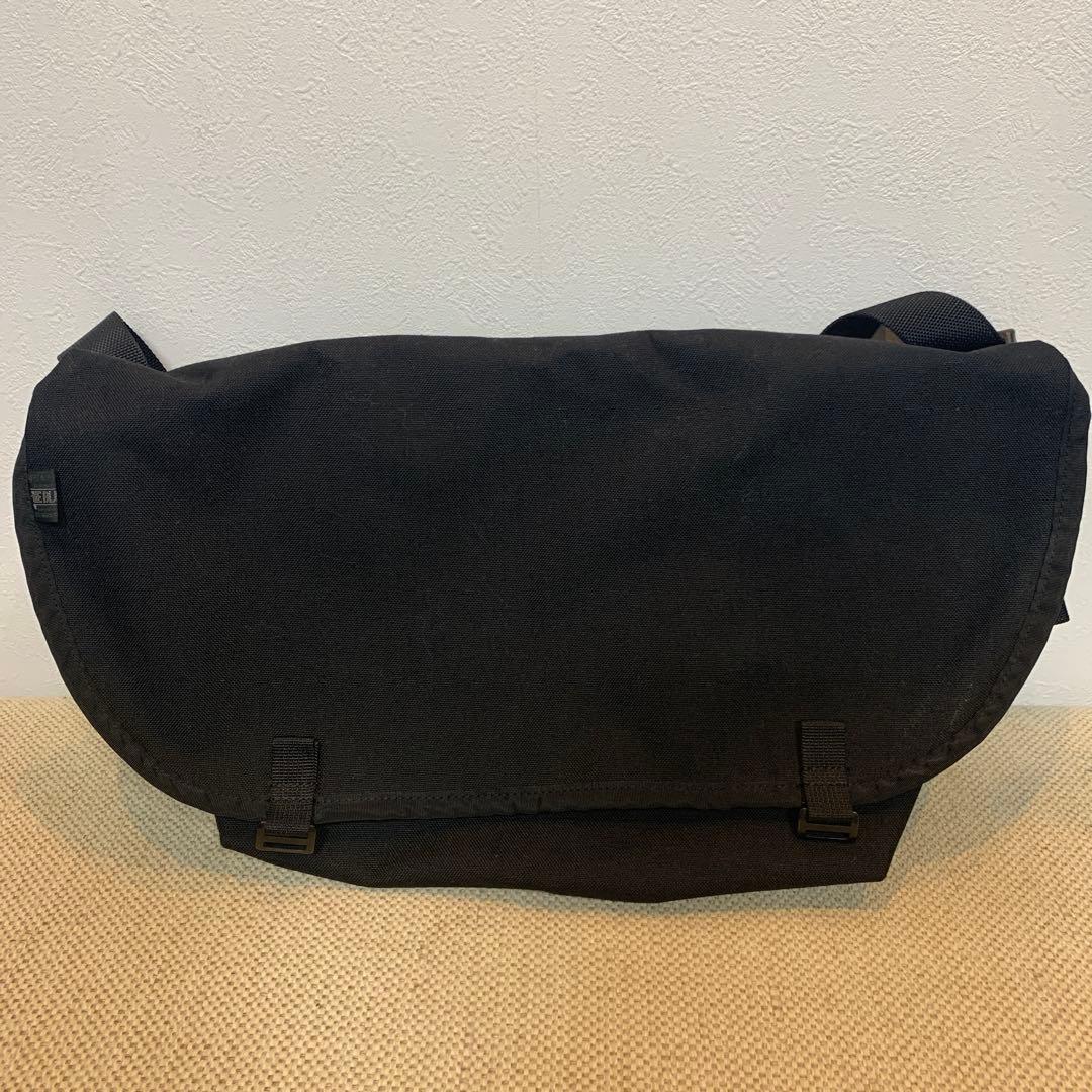 アクセサリー BLUE LUG the messenger bag half (black)