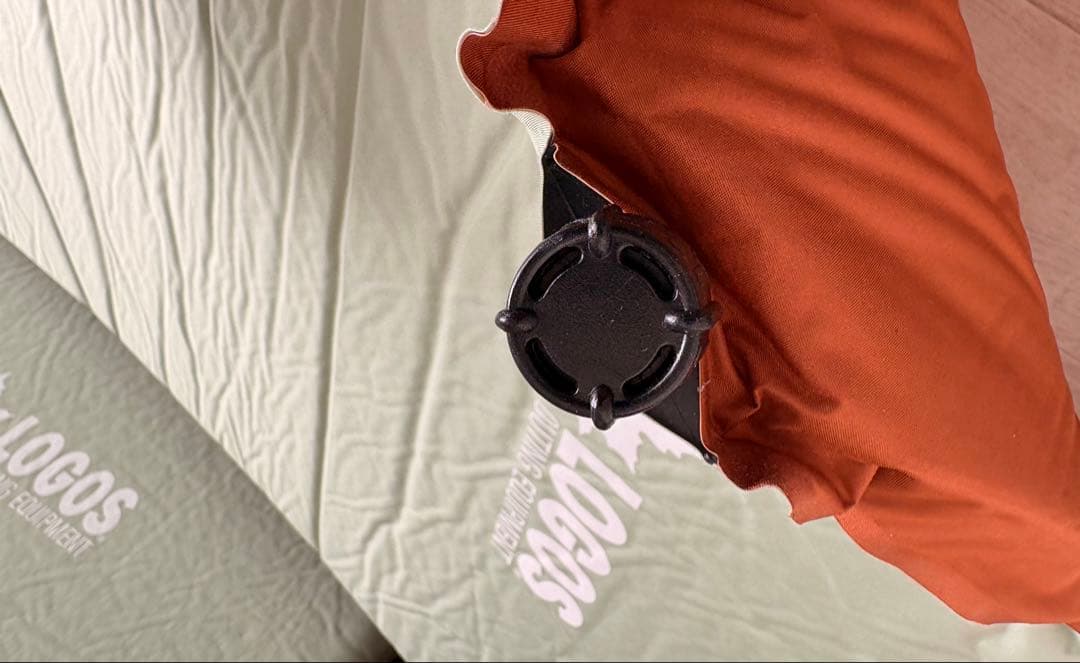 極美品‼️LOGOS ロゴス　55セルフインフレートマット　ソロ2個