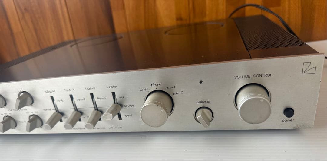 LUXMAN L-10 プリメインアンプ (a31)