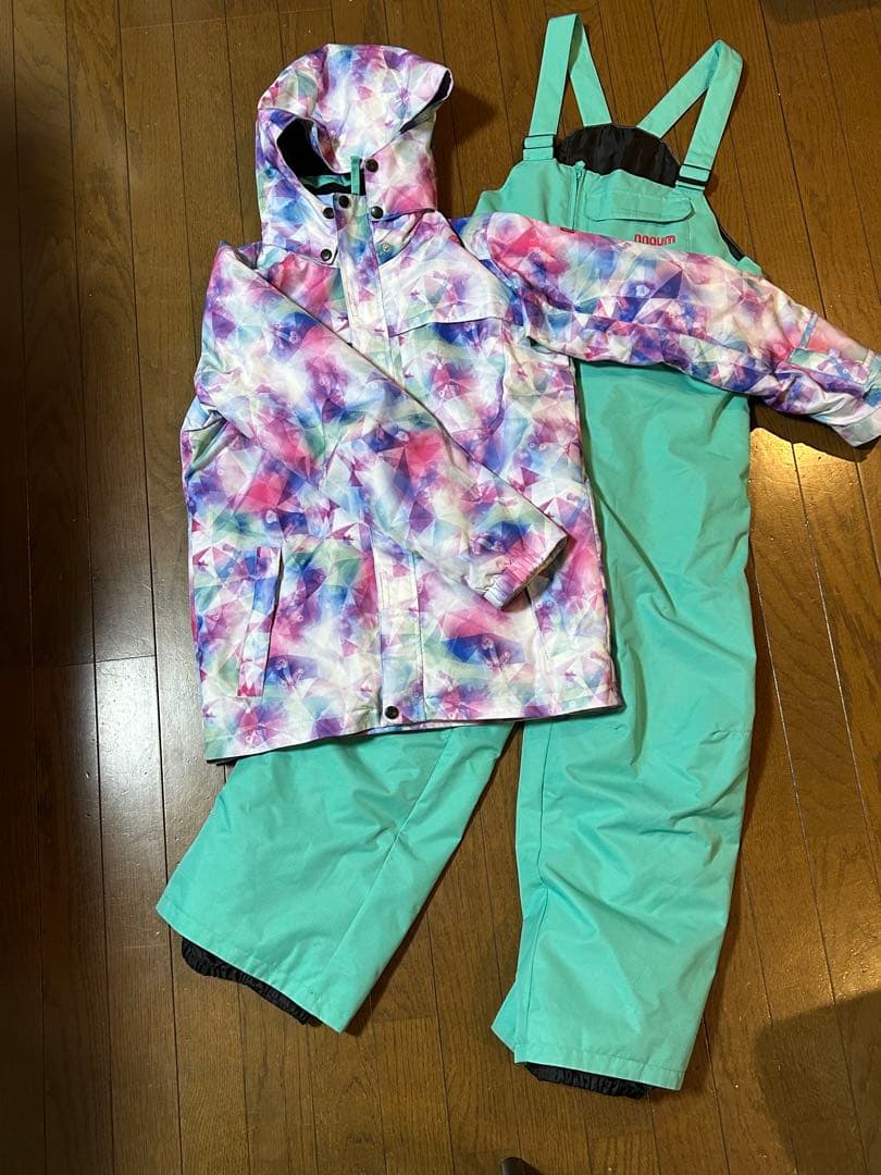 スノーボードウェア　上下　160