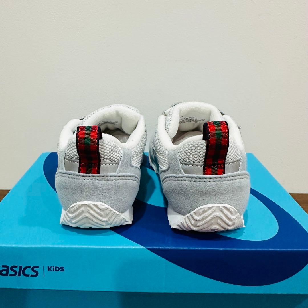 asics × familiarスニーカー グレー 　16cm