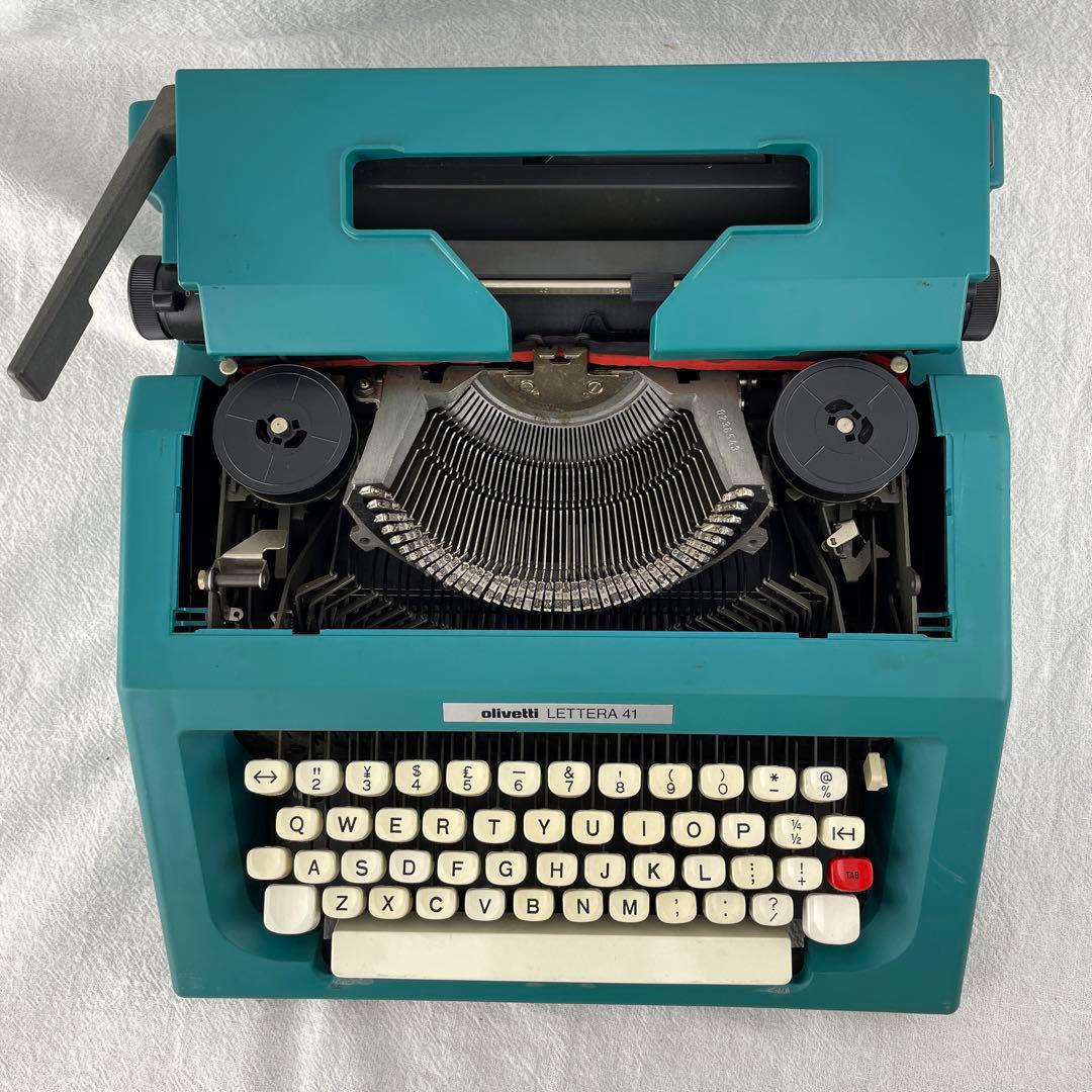 タイプライター olivetti LETTERA 41