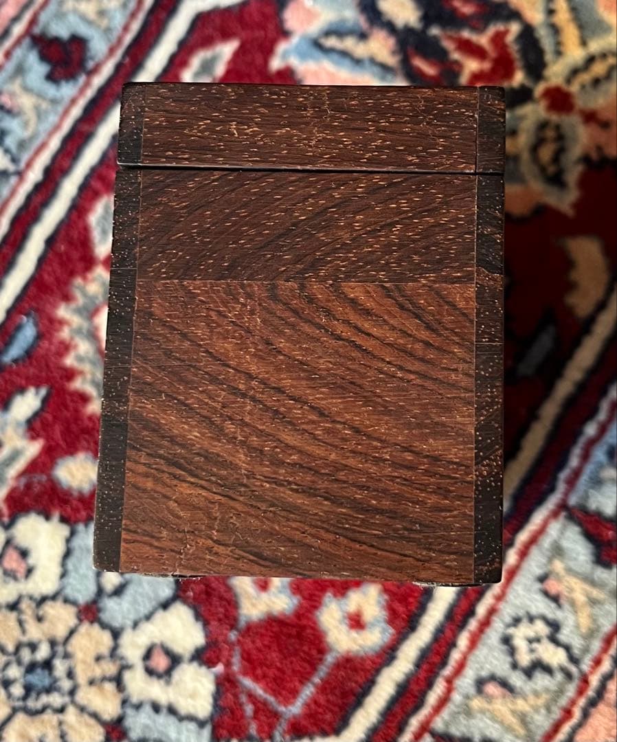 ヴィンテージ、デンマーク製/ブラジリアンローズウッドトランプケース/銀彫刻