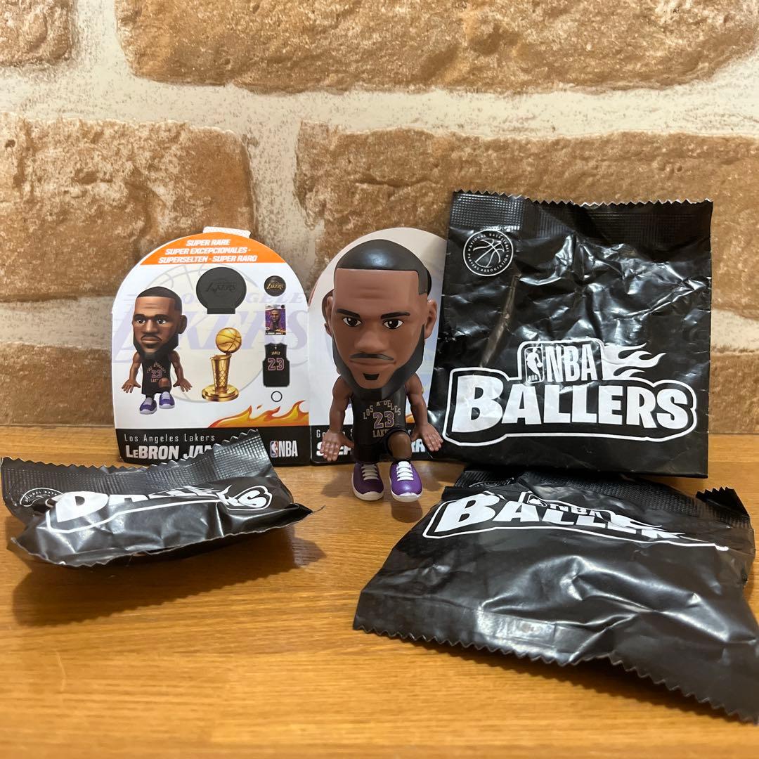 【超希少】NBA Ballers シリーズ1 レブロン・ジェームズ シークレット