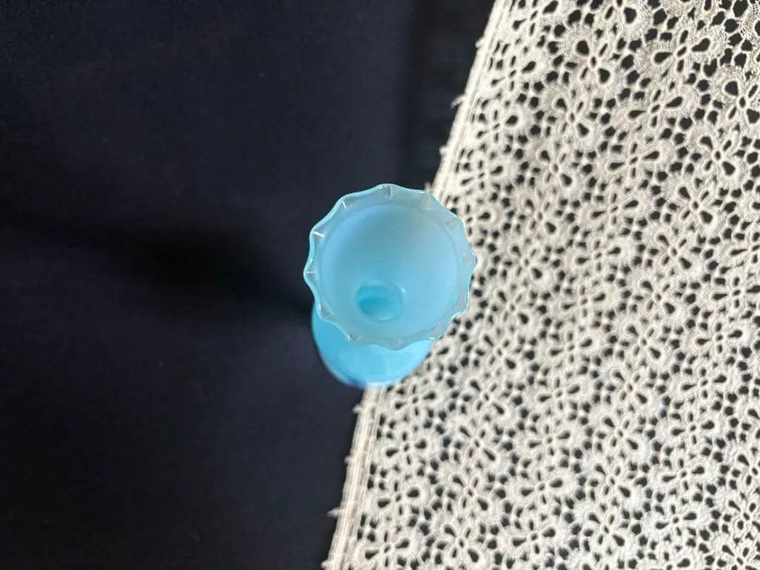 オパリンガラス フラワーベース フランス アンティーク