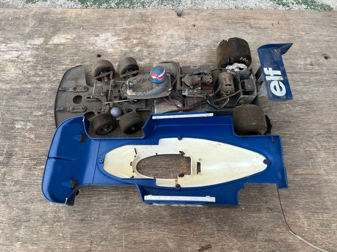 【O-930】タミヤ タイレル P34 RC 1/10 ジャンク パネル