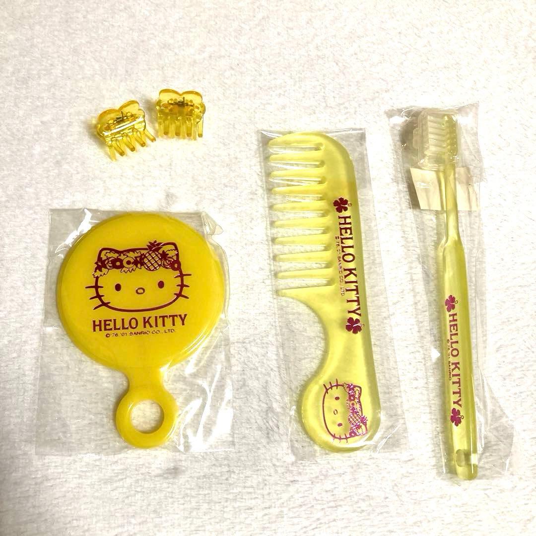 【新品未使用】　キティ　トロピカル　ハイビスカス　トラベルポーチ　激レア