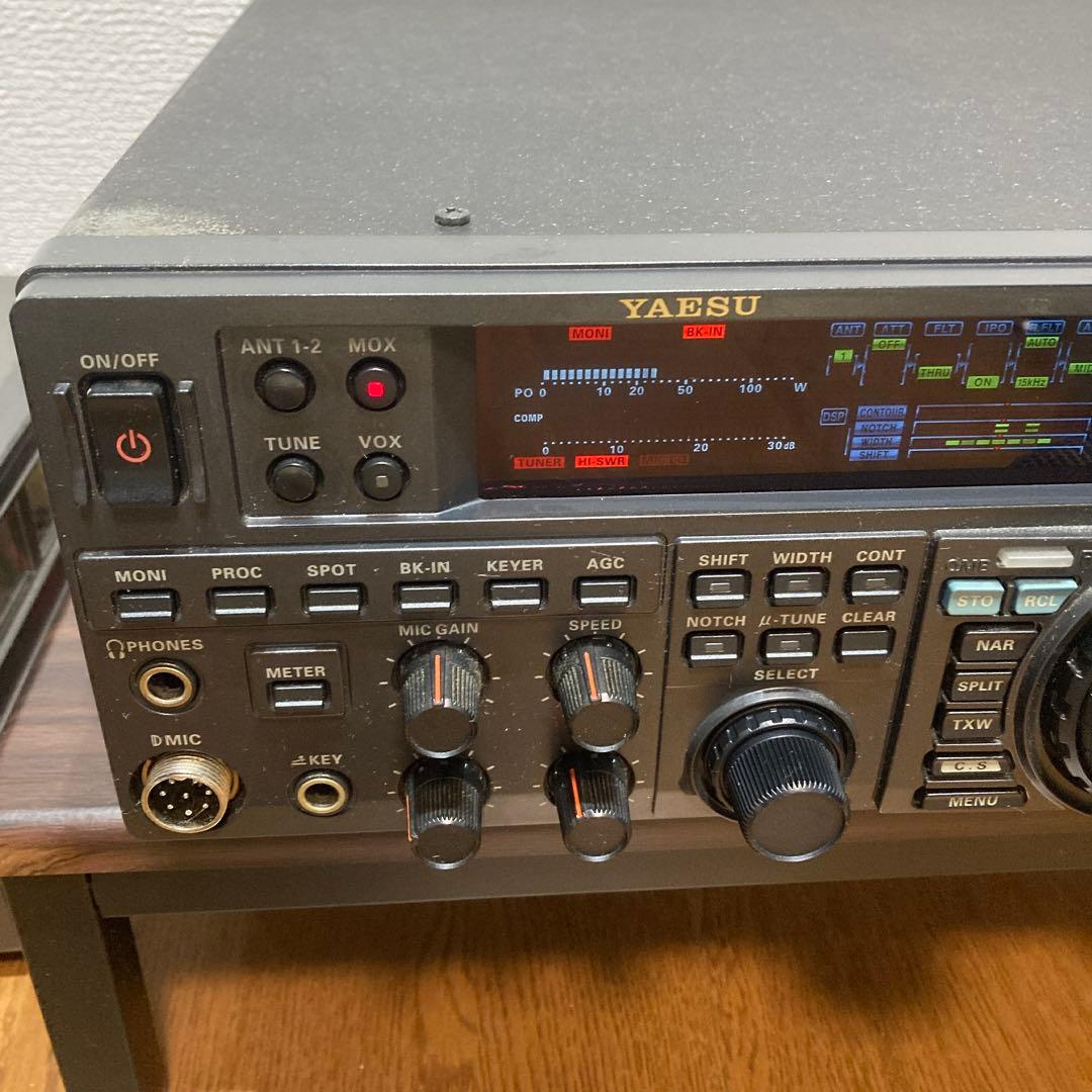 YAESU FT-950 HF/50MHz トランシーバー