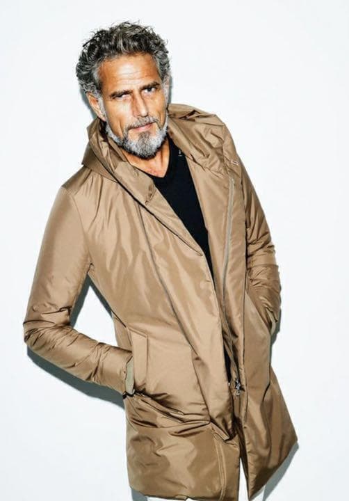 14万3000円 1piu1uguale3 ラップ コート 　AKM