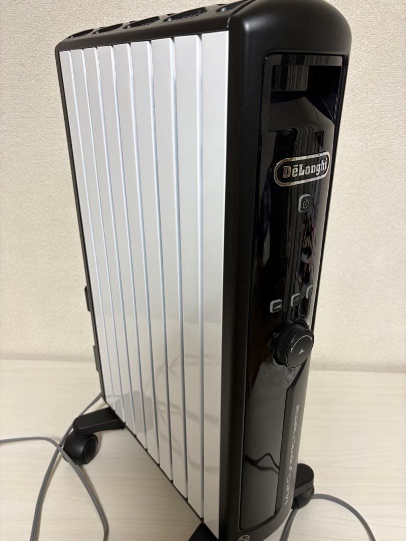 デロンギ MDHU12-BK ヒーター 動作品 ※コード難あり