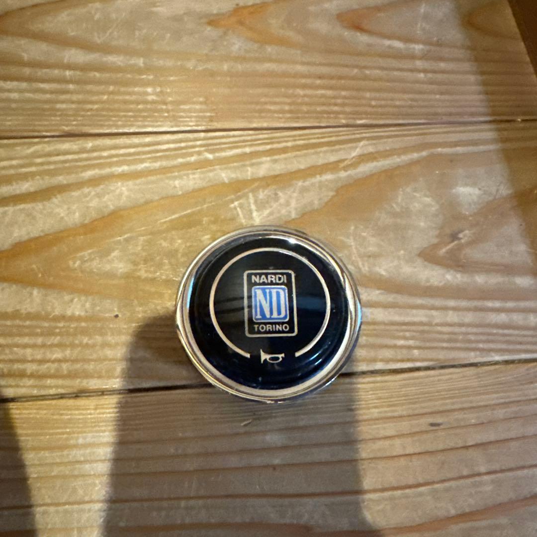 NARDI ステアリングホイール 本体　ホーンボタン付き