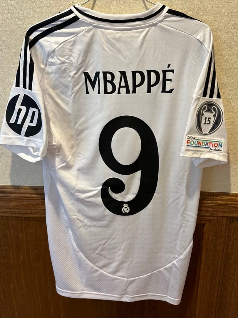 【正規販売品】レアルマドリード　2024-25ユニフォーム　#9 sizeXL