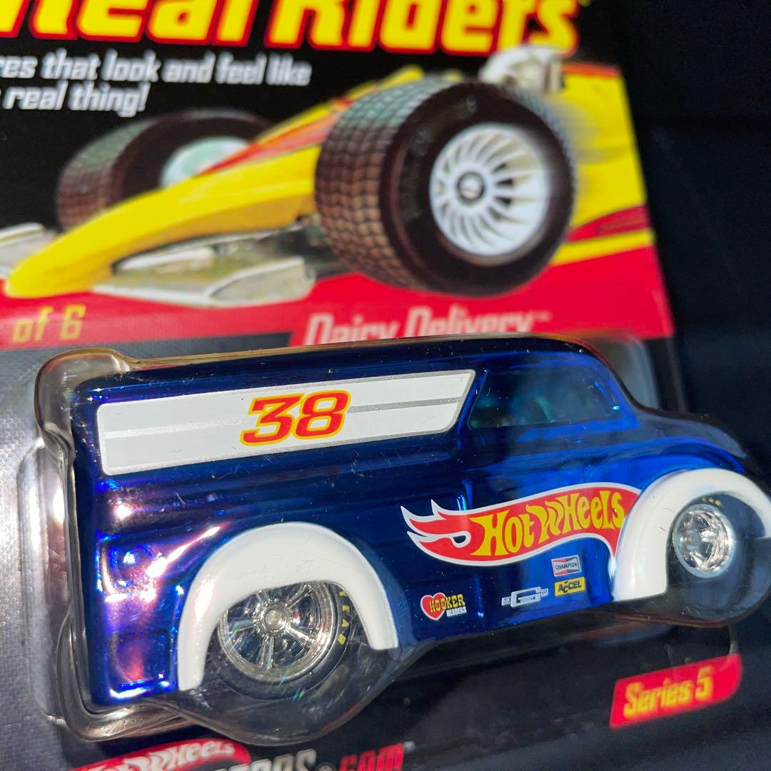 ホットウィール。Real Riders デイリーデリバリー。