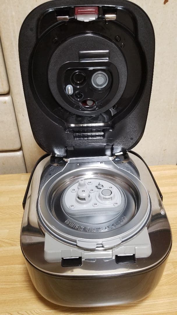 ☆2023年製☆美品☆パナソニック圧力IH炊飯器 バックライト液晶画面搭載