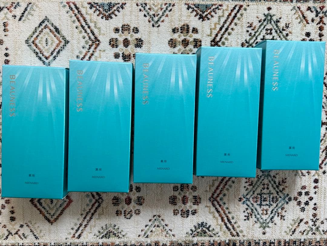 メナード 薬用ビューネB 160ml アルファキット30ml付5本セット