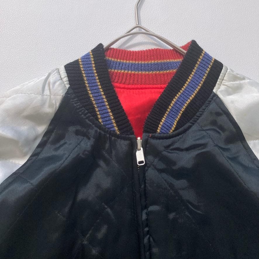 【希少】Switch　リバーシブル2WAYスカジャン 和柄刺繍 龍 虎 日本地図