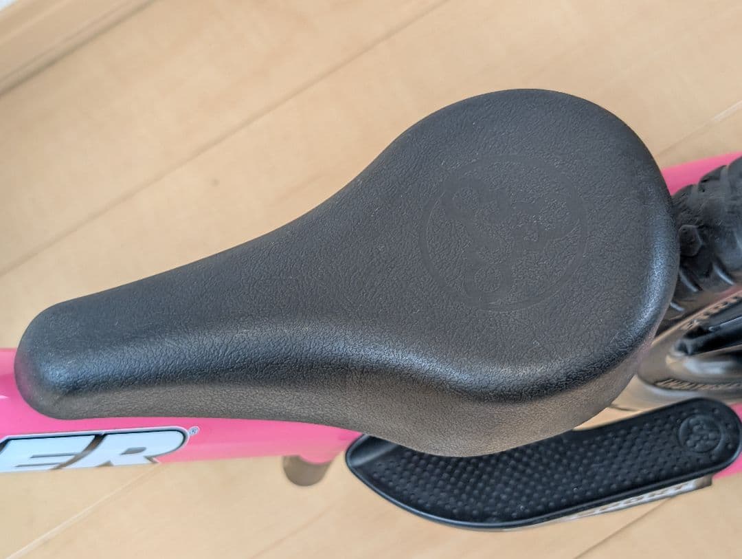 【美品】STRIDER 12 ストライダー バランスバイク 12インチ ピンク