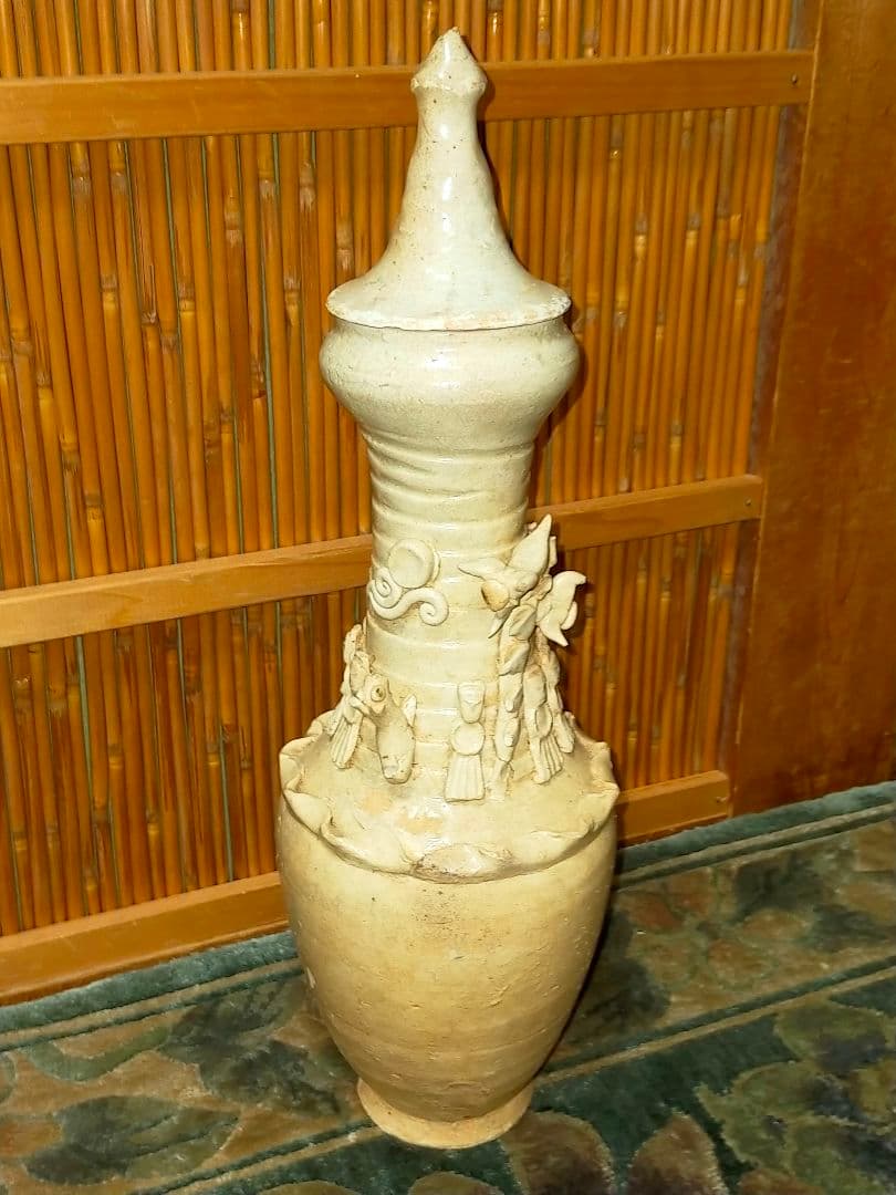 ♥値下げ！中国　白釉　花瓶　発掘品　カケあり　桐箱付き　出土品　骨董　古玩