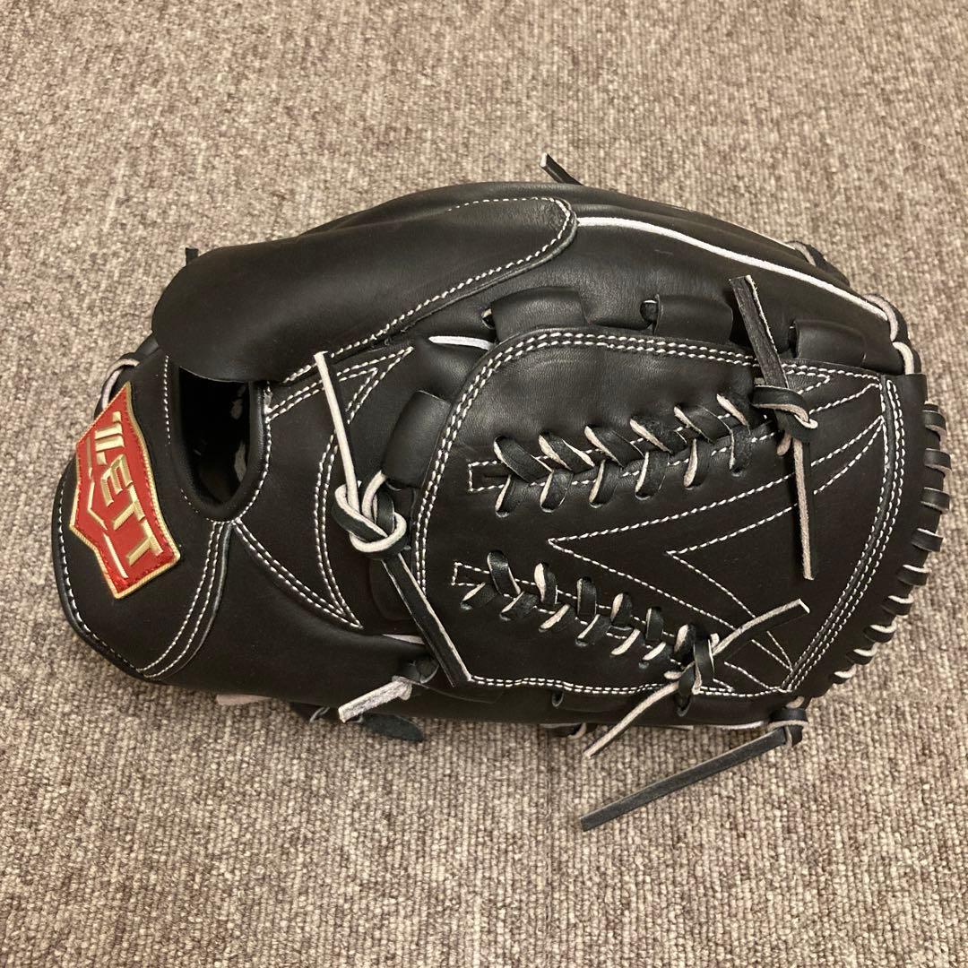 ゼット　野球　硬式　投手用　右投げ　ブラック