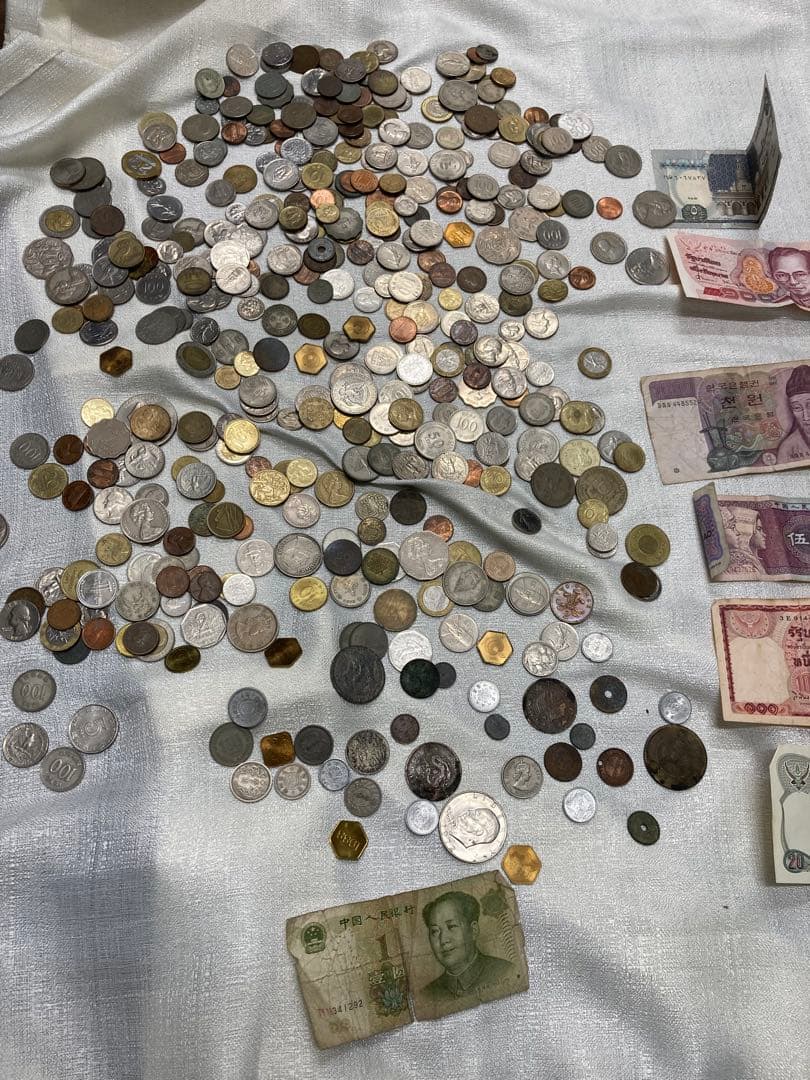 m*y様 ⭐️お宝発見⭐️ 世界各国の　古銭　2キロ　おまとめ