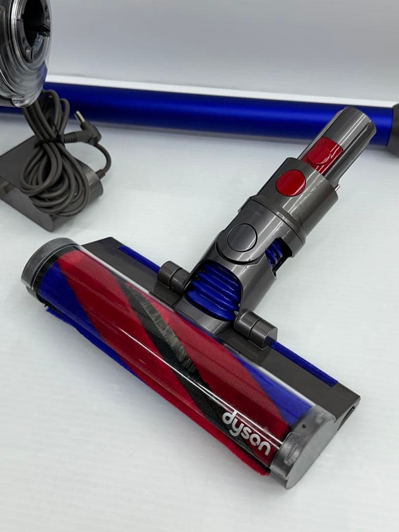 2022年製　ダイソン　掃除機　SV21 本体　ヘッド　パイプ　充電器　セット