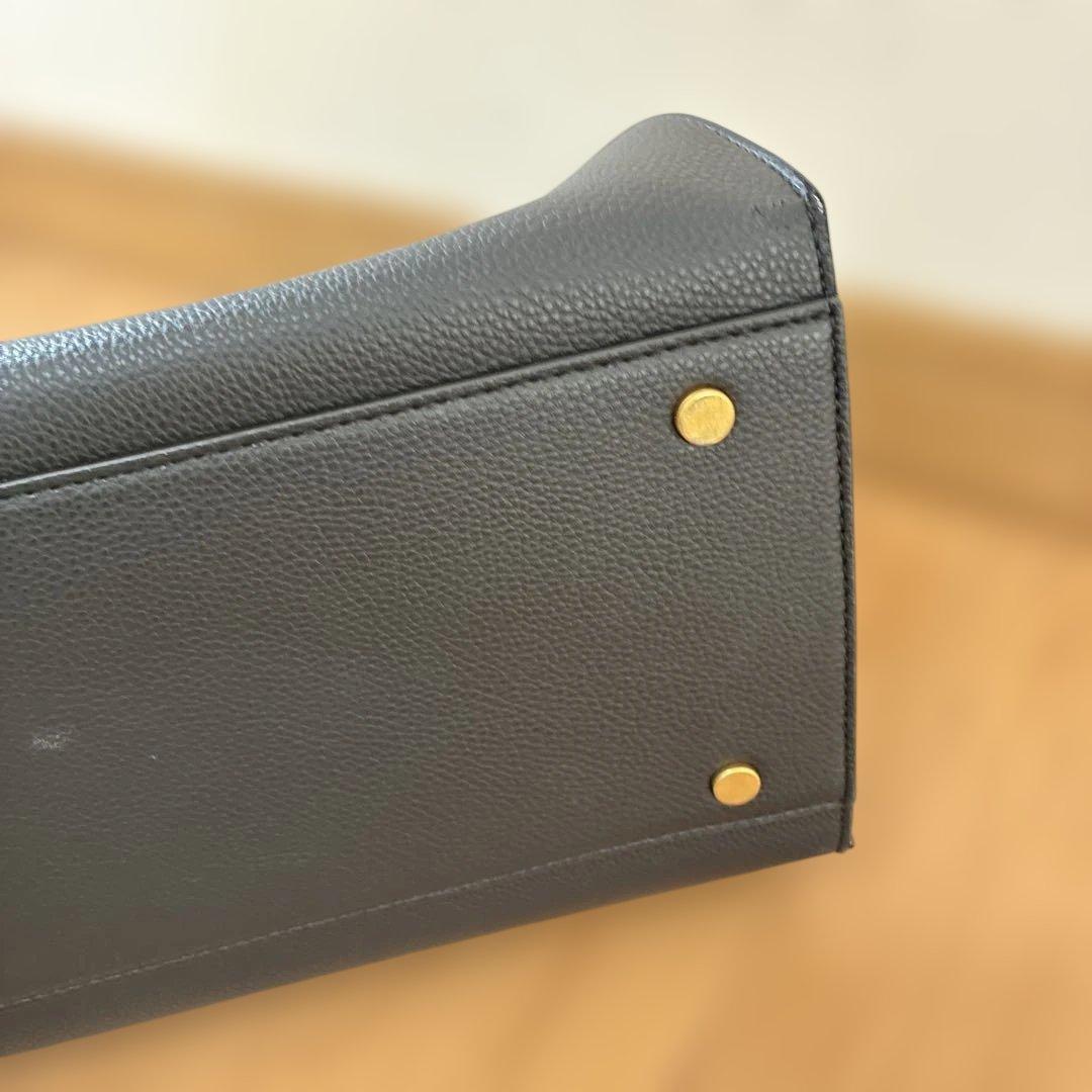 【未使用品】Mila Owenミラオーウェン ベルト付きラージハンドバッグ　黒