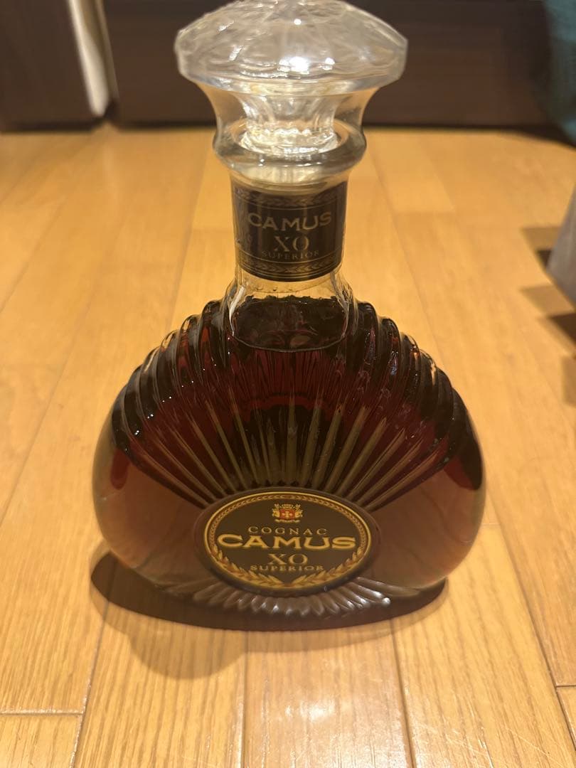 未開栓 CAMUS カミュ XO スペリオール 40％ 1000ml コニャック