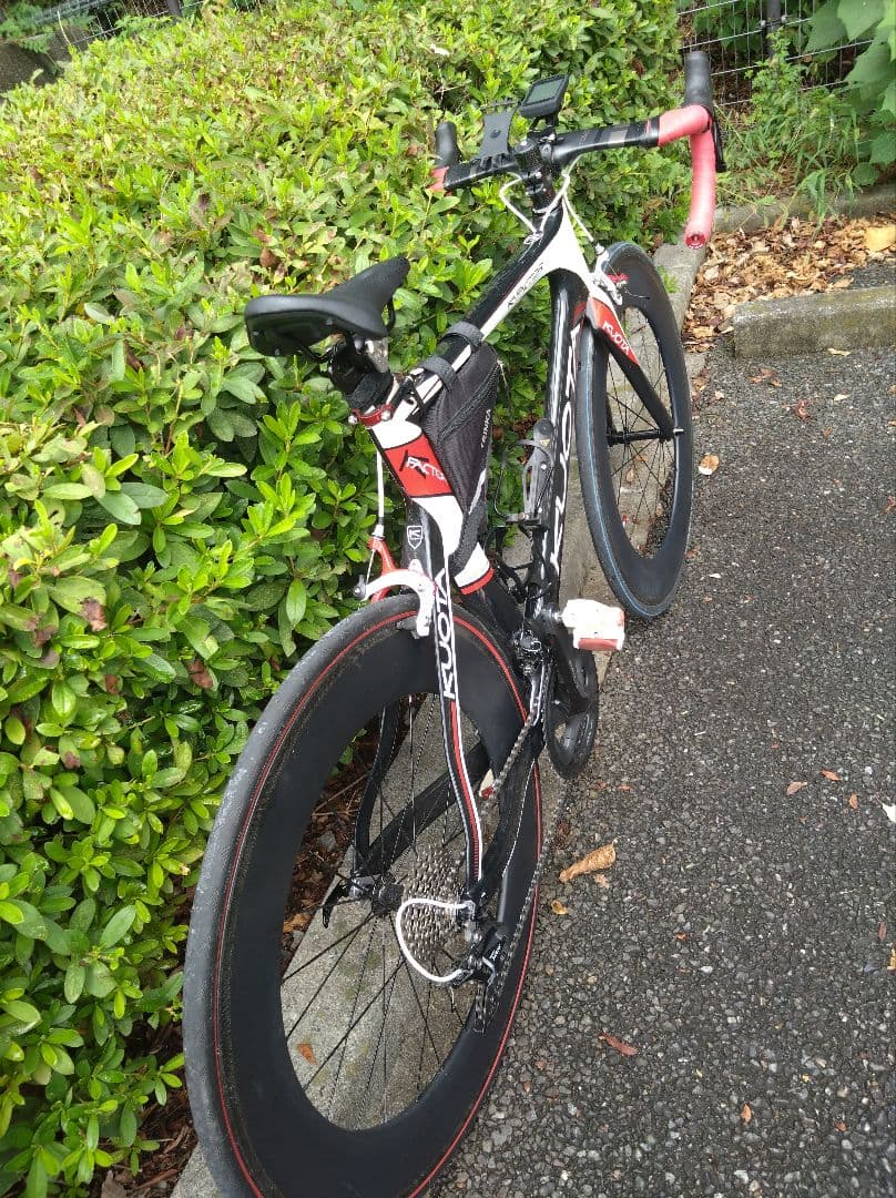 KUOTA Ｋ-Factor フルカーボンロードバイク完成車
