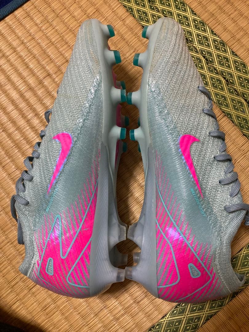 Kartoon ナイキマーキュリアルヴェイパー16 AG 27cm