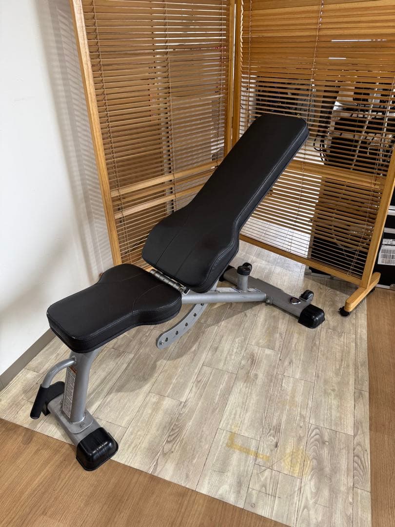 タフスタッフ　トレーニングベンチ