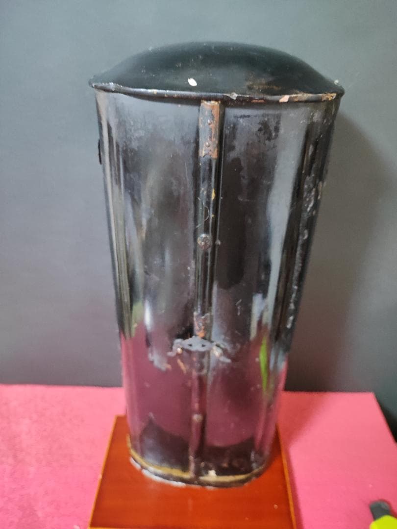 橱入大日如來仏　木刻