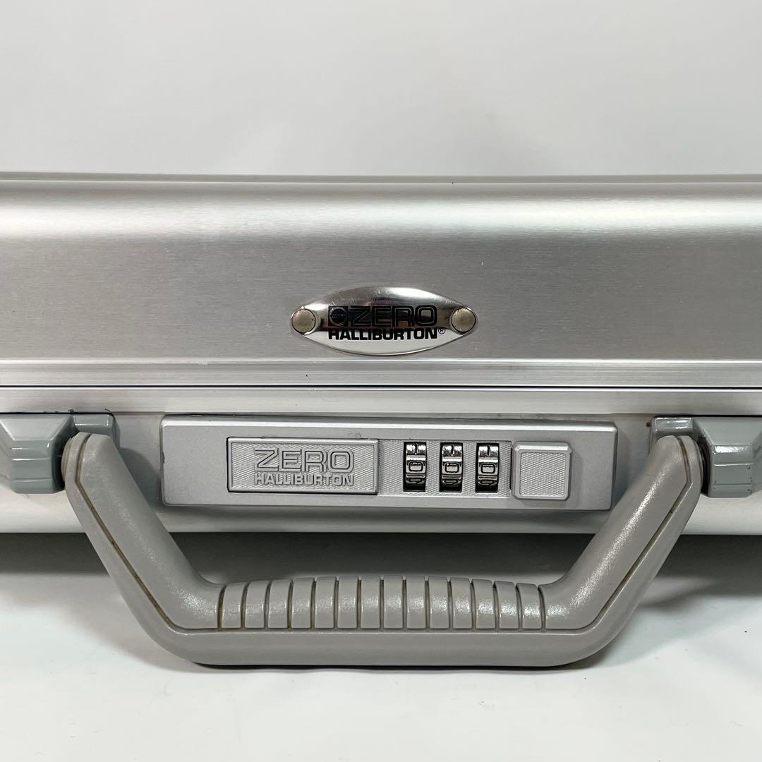【良品】ZERO HALLIBURTON アタッシュケース　ショルダー A4