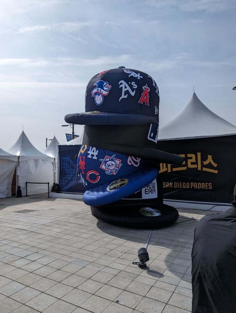 限定完売品！MLBソウルシリーズ開幕戦記念パーカー　サンディエゴ・パドレス