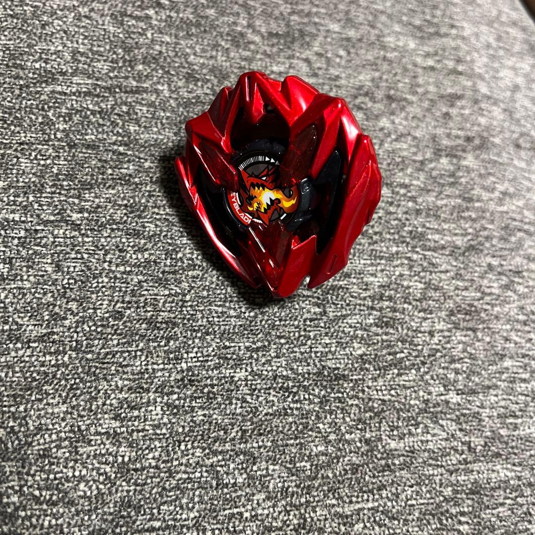 ベイブレードx ドランバスター1-60A メタルコートレッド