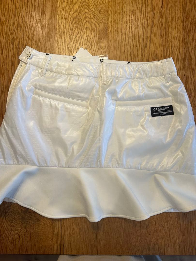 マスターバニー　冬用スカート